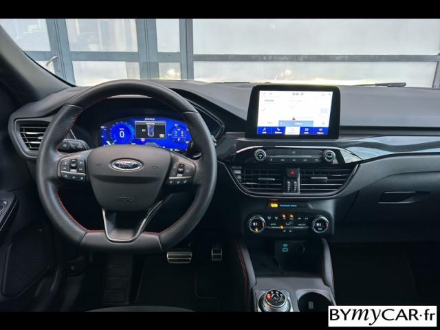Ford Kuga image 3