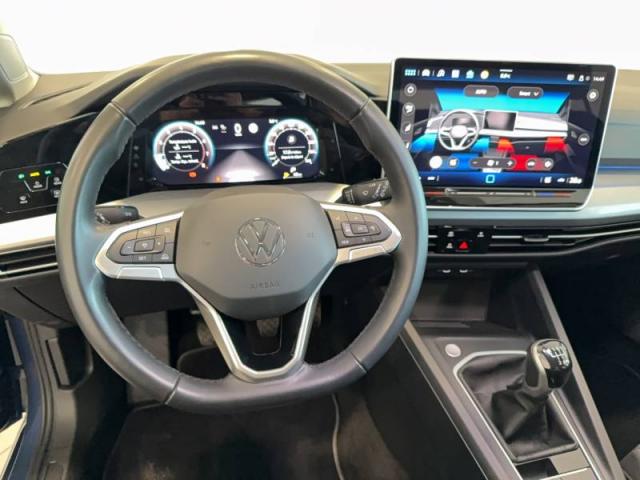 Volkswagen Golf image 4