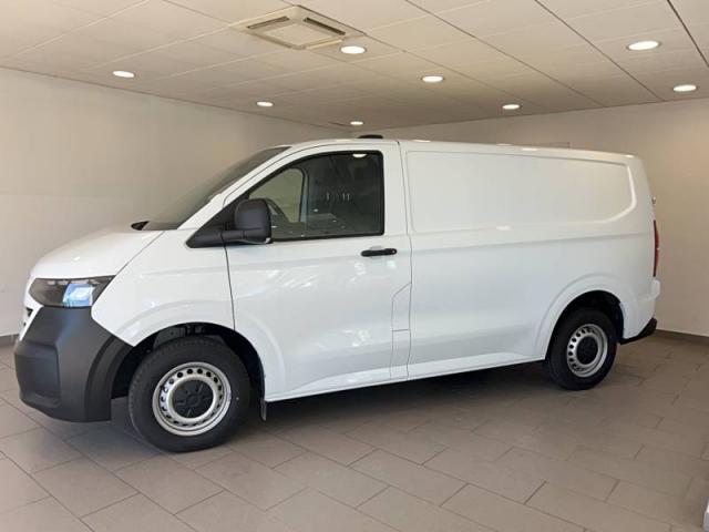Volkswagen Transporter image 5