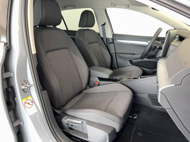 Volkswagen Golf image 4