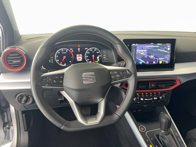 Seat Arona image 2