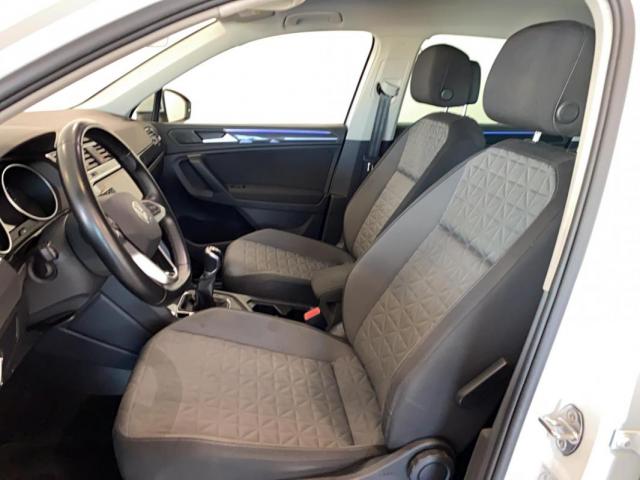 Volkswagen Tiguan image 8
