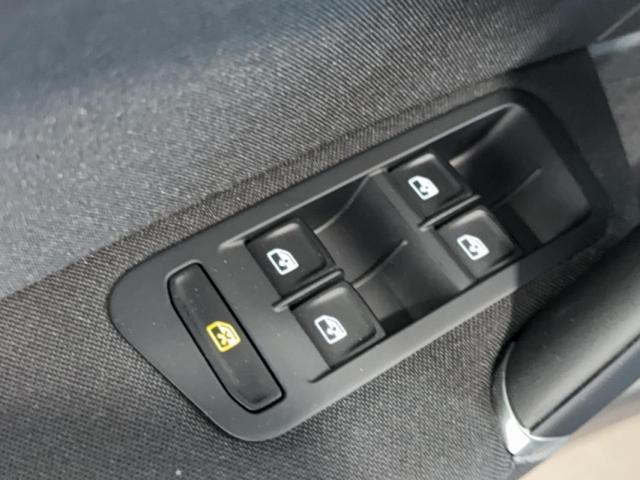 Volkswagen Golf image 5