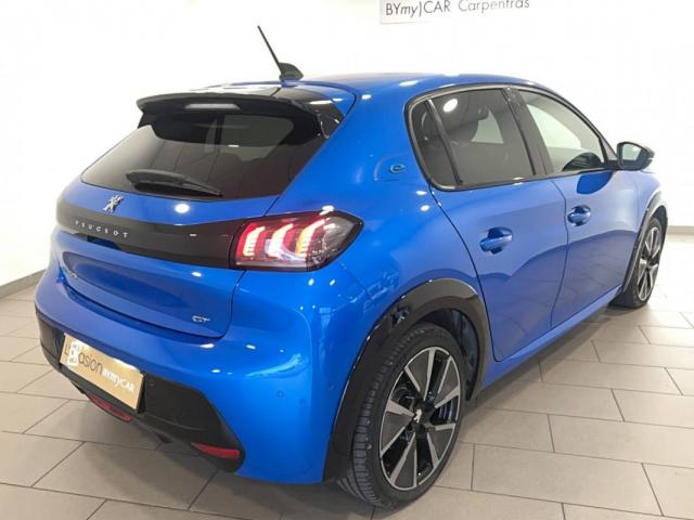 Peugeot 208 image 7