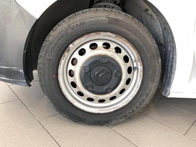 Citroen Jumpy image 9