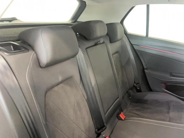Volkswagen Golf image 4