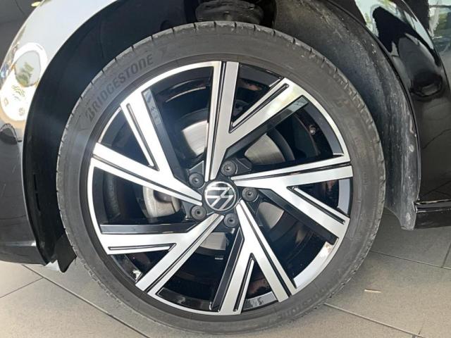 Volkswagen Golf image 5