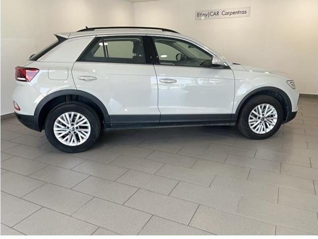 Volkswagen T-Roc image 9