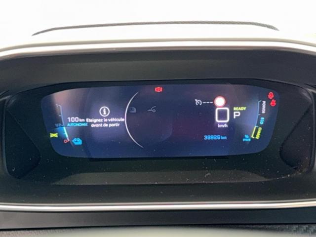 Peugeot 208 image 9