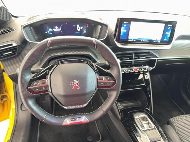 Peugeot 208 image 4