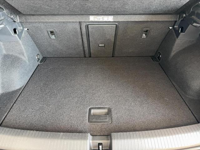 Volkswagen T-Roc image 3