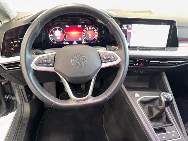 Volkswagen Golf Sw image 9