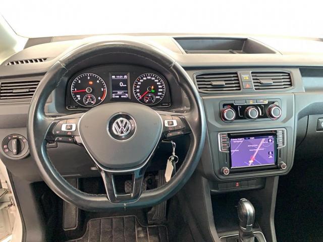 Volkswagen Caddy Van image 9