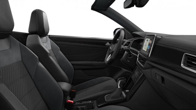 Volkswagen T-Roc image 2