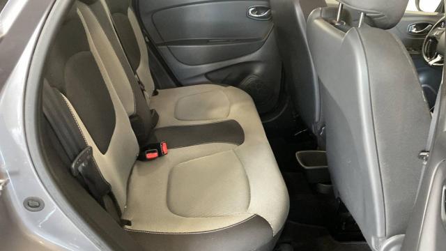 Renault Captur image 2