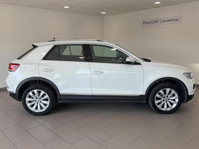 Volkswagen T-Roc image 2
