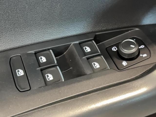 Volkswagen Polo image 2