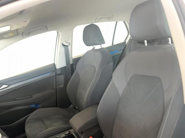 Volkswagen Golf image 3