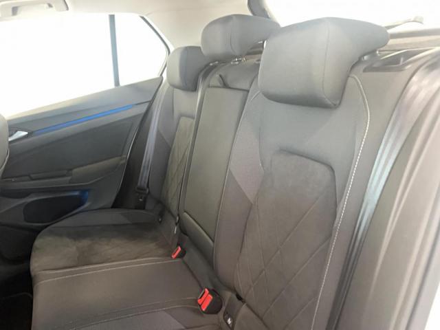 Volkswagen Golf image 4