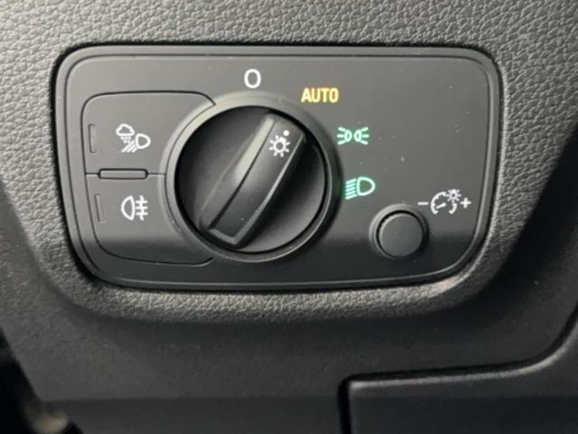 Audi Q2 image 9