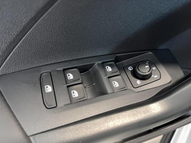 Volkswagen T-Cross image 5