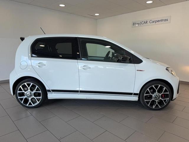 Volkswagen Up! image 8