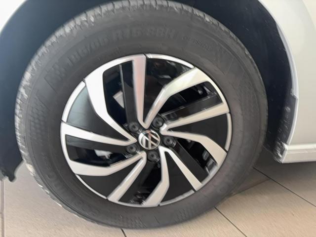 Volkswagen Polo image 9