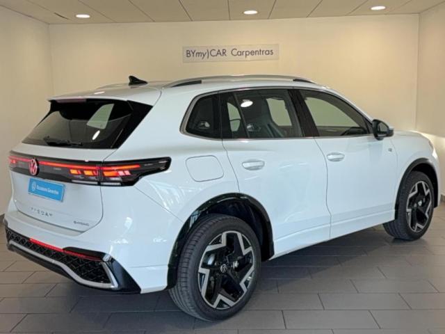 Volkswagen Tiguan image 8