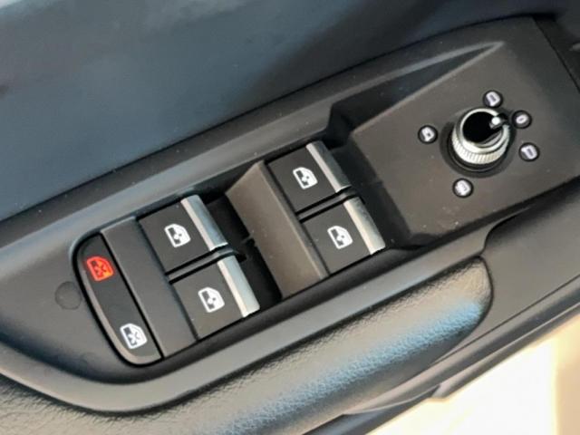 Audi Q5 image 8