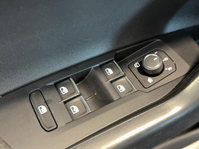 Volkswagen Polo image 2