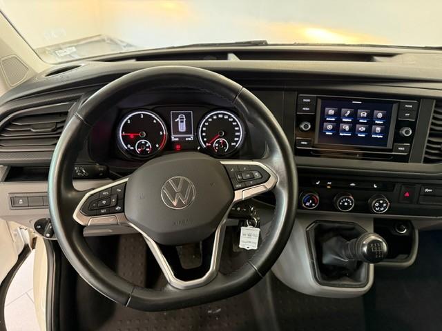 Volkswagen Transporter image 7
