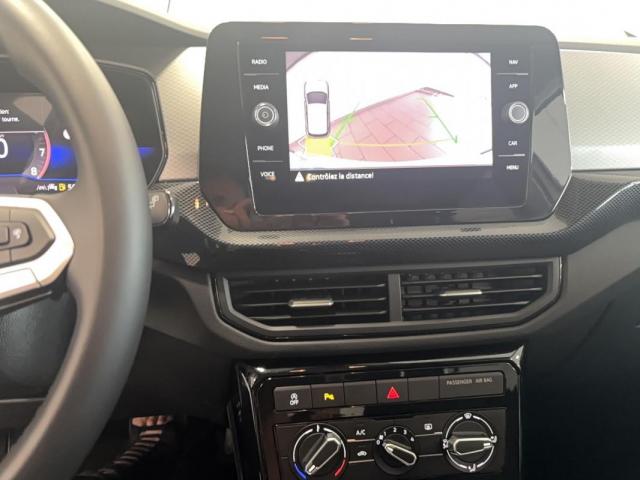 Volkswagen T-Cross image 1