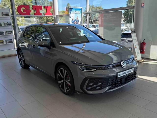 Volkswagen Golf image 4