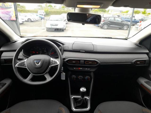 Dacia Sandero image 3