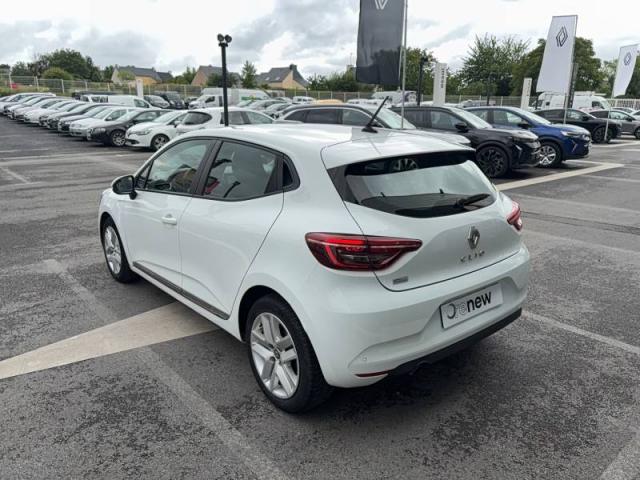 Renault Clio image 2