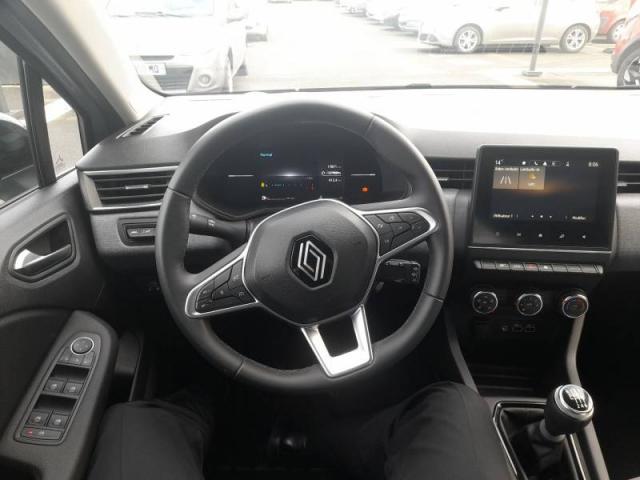 Renault Clio image 8