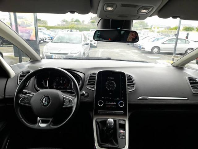 Renault Scénic image 2