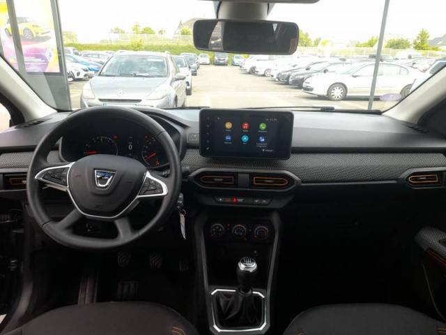 Dacia Sandero image 1