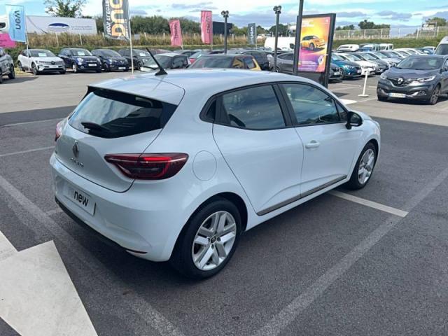 Renault Clio image 9
