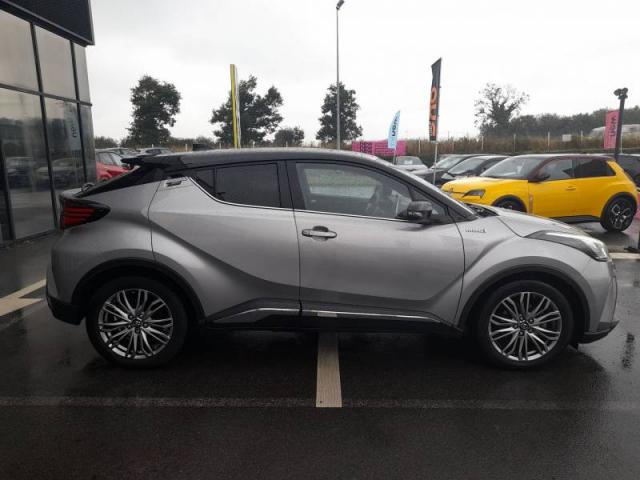Toyota C-Hr image 4