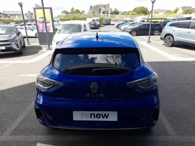 Renault Clio image 9