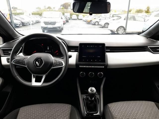 Renault Clio image 6