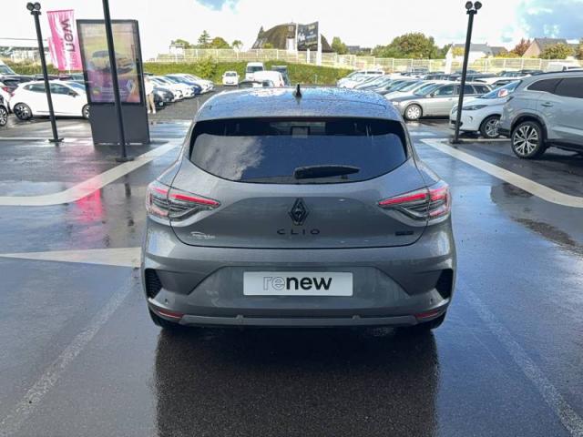 Renault Clio image 8