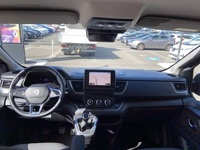Renault Trafic image 1
