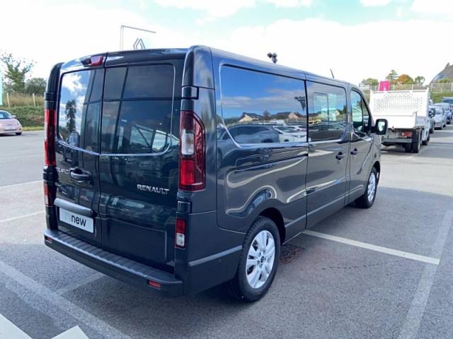 Renault Trafic image 9