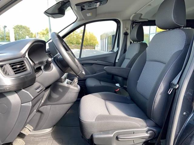 Renault Trafic image 4