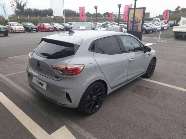 Renault Clio image 9