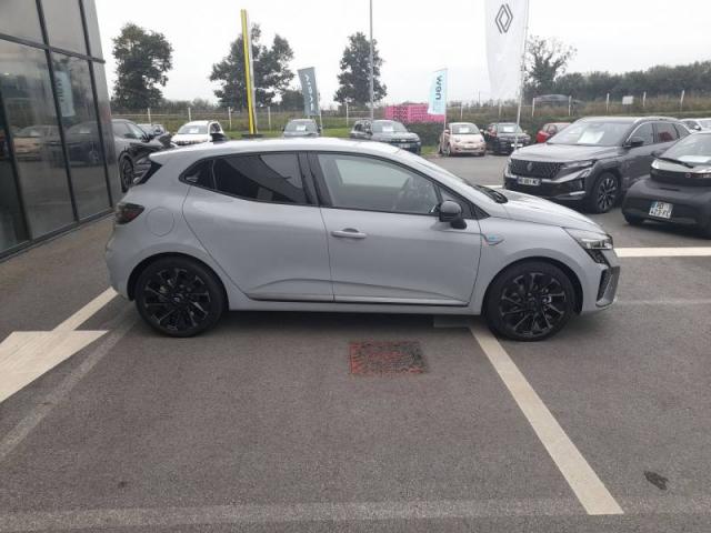 Renault Clio image 6