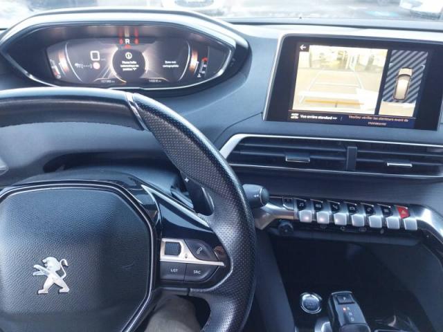 Peugeot 3008 image 2