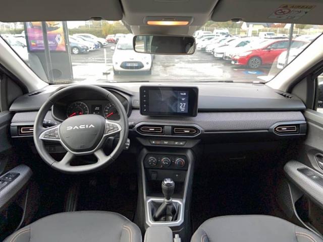 Dacia Sandero image 9